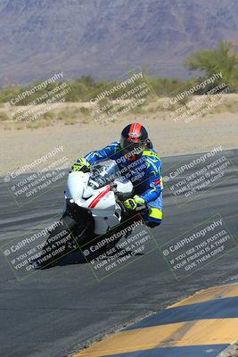 media/Mar-24-2025-Moto Forza (Mon) [[57ce5c5cff]]/1-Advanced Group/Session 3 (Turn 6 Inside)/